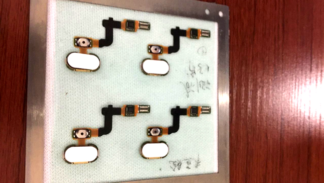 東聚電子指紋識別點膠方案